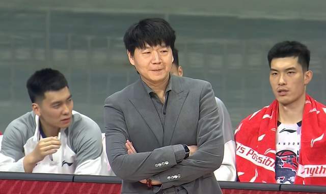 开云体育-大冷门！山东遭鱼腩复仇，郭艾伦伤退，高诗岩6+6，克里斯凶名宿